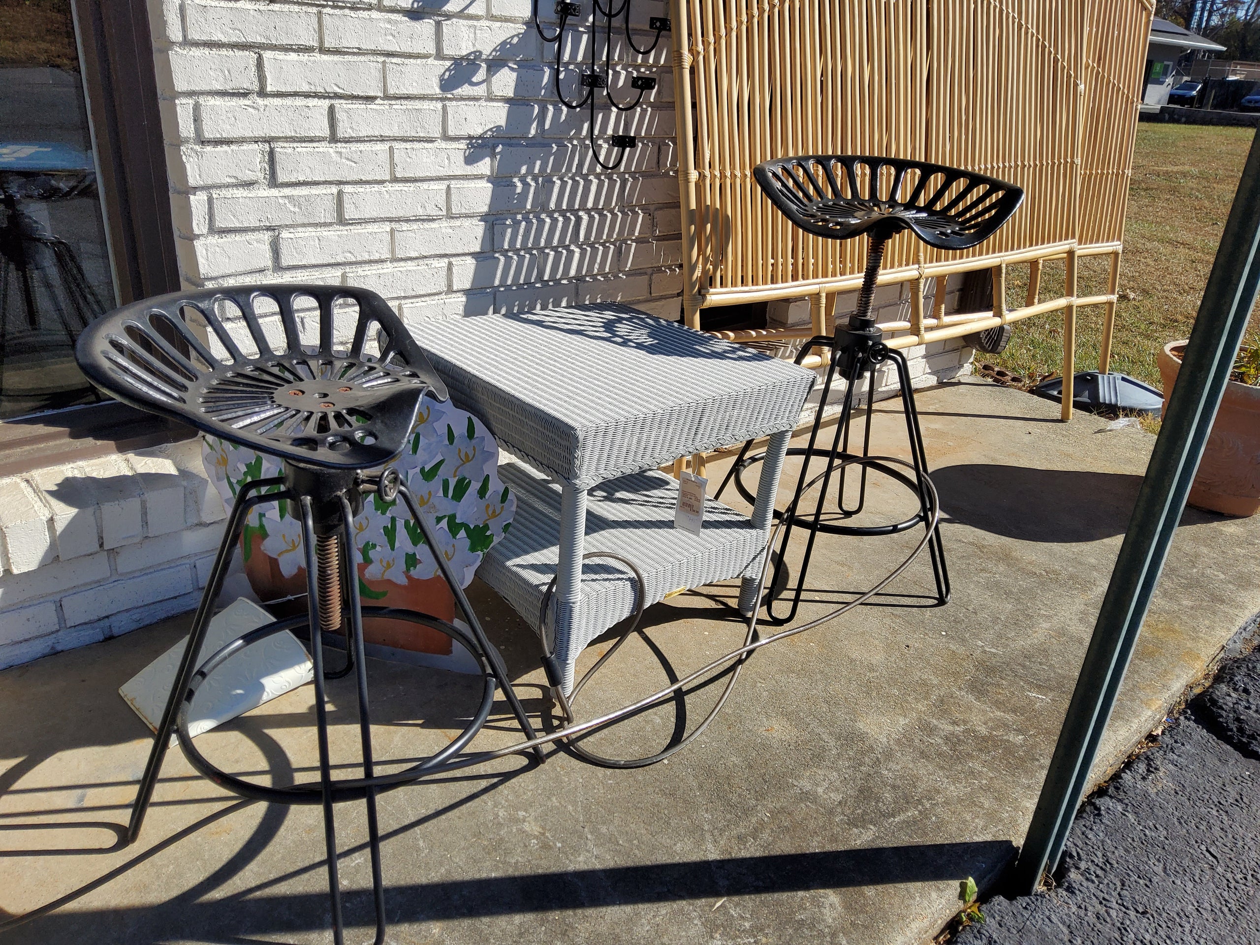 Resin garden hotsell table